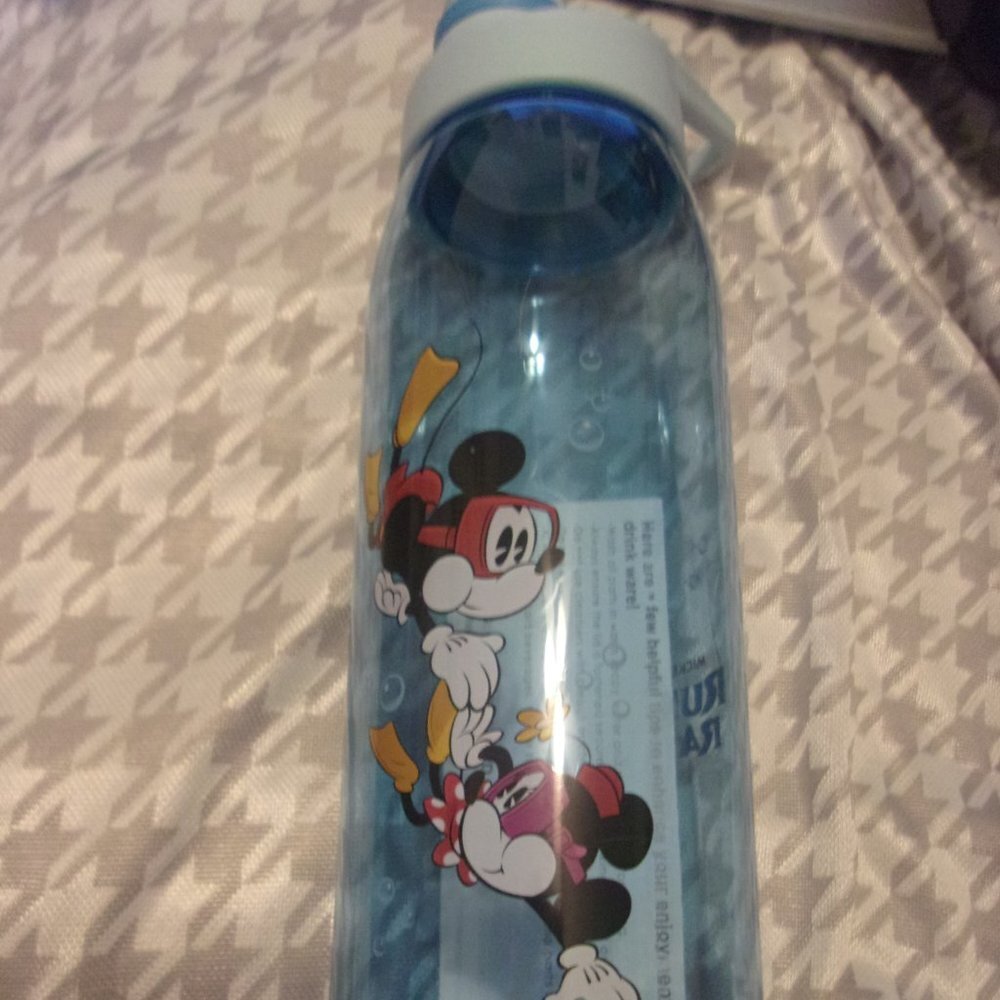 New Disney Mickey & Minnies runaway railway water bottle.